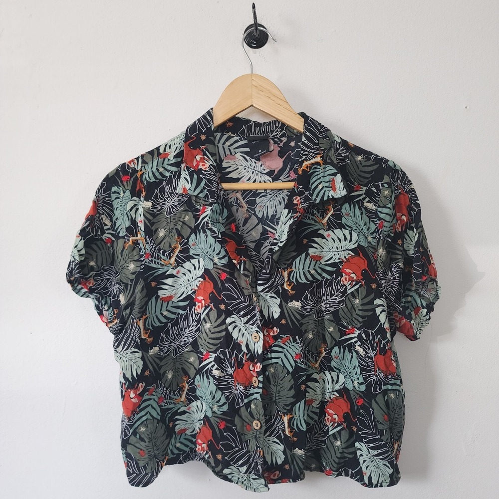Disney Lion King Hakuna Matata Her Universe Medium Button Down Top Polo Short - Picture 1 of 5